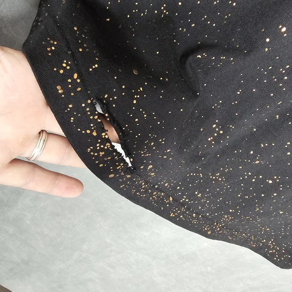 Disney World Spirit Jersey Adult M Black and Bronze Est 1971 Long Sleeve A3-7 - Picture 4 of 4